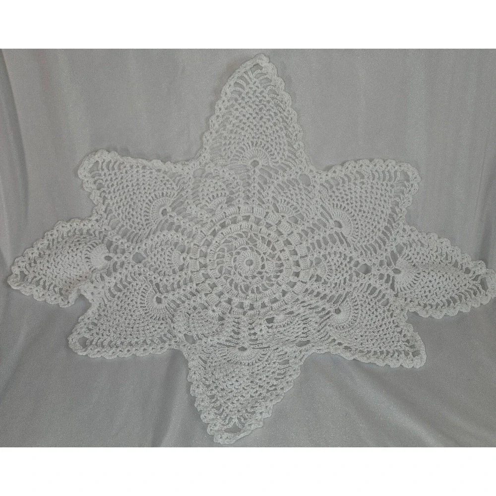 Vintage Crochet Table Runners Doilies Lot of 9 Red Blue White Cream Snowflake
